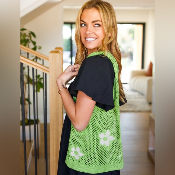 BOHO VIBE OLIVE GREEN FLORAL CROCHET TOTE BAG - Picture 1 of 2